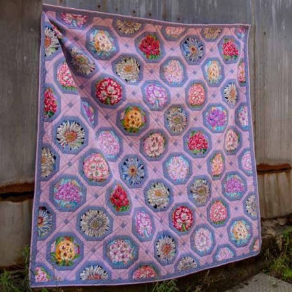 Blooming Octagons Pastel Lifestyle Kaffe Fassett Quilts on an English Farm