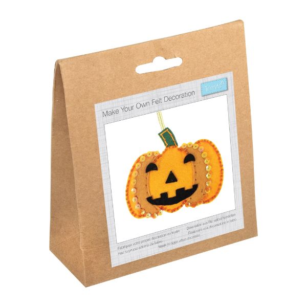 GCK223 Felt Decoration Kit Pumpkin Lifestyle