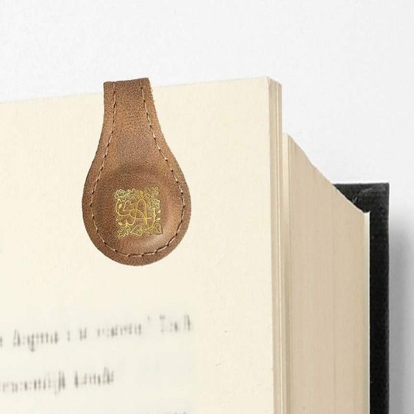 ST-42317 Jane Austen Magnetic Leather Bookmark Emma by Riley Blake Lifestyle