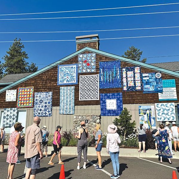 Sisters, Oregon Five Decades of Quilting in America by Jean Wells Photo