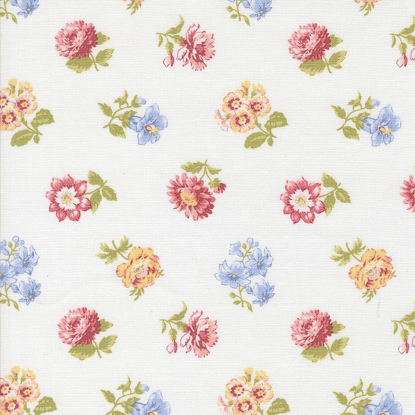 18781 11 Field Floral Off White, Memory Lane by Brenda Riddle Designs
