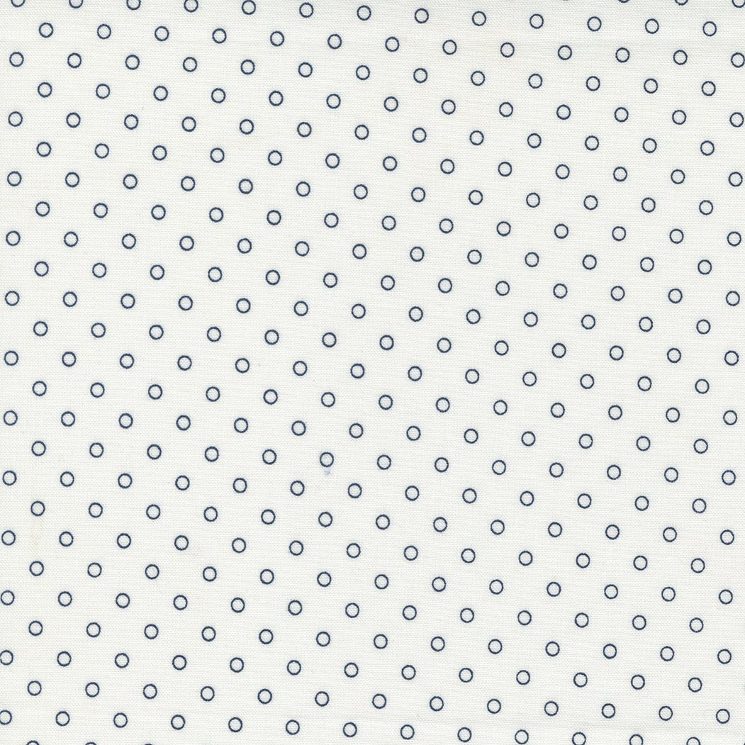 55264 11 Smitten Dot Cream, Nantucket Summer by Camille Roskelley