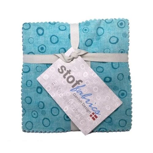 Stof Basically 5 Charm Pack