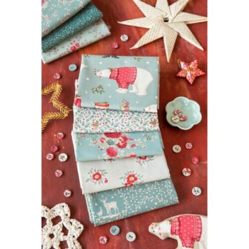 TD300243 Duck Egg Fat Quarter Bundle, Merry Little Christmas by Tilda Lifestyle