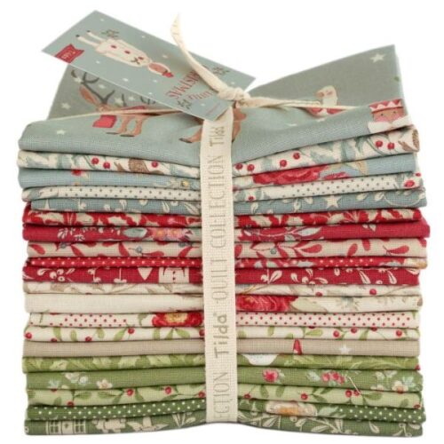 TD300247 Fat Quarter Bundle, Merry Little Christmas by Tilda
