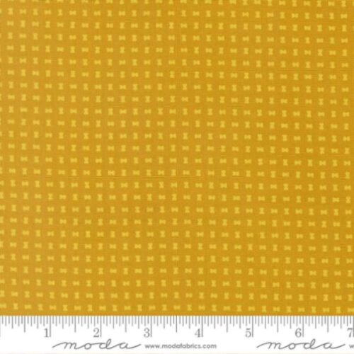 51277 12 Spools Golden, Scenery by Elizabeth Hartman