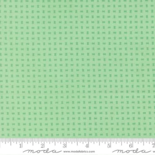 51277 18 Spools Aqua, Scenery by Elizabeth Hartman