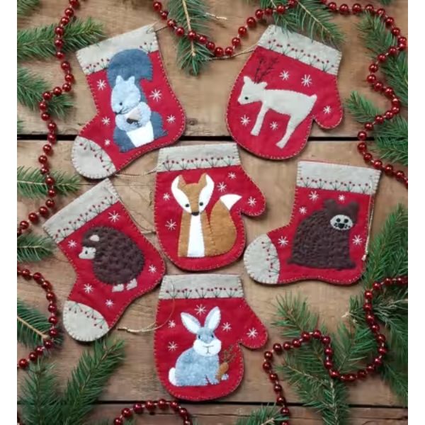 K0919 Christmas Critters Ornament Kit Rachel's of Greenfield