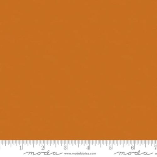 9900 454 Pumpkin, Bella Solids by Moda