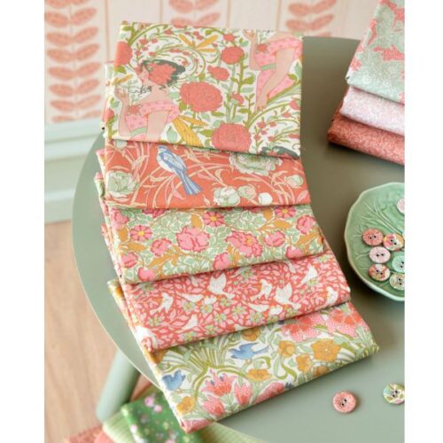 TD300252 Coral Fat Quarter Pack (5 pieces), Songbird by Tilda