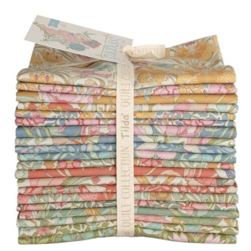 TD300257 Songbird Fat Quarter Pack (20 pieces), Songbird by Tilda