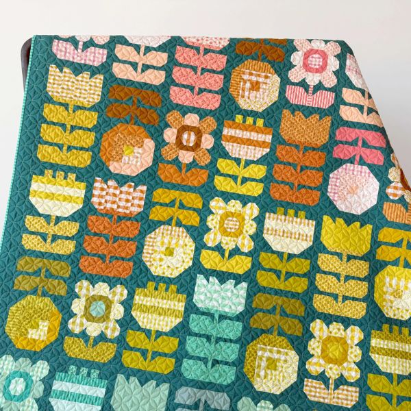 EH091 Posy Quilt Pattern by Elizabeth Hartman - Image 2
