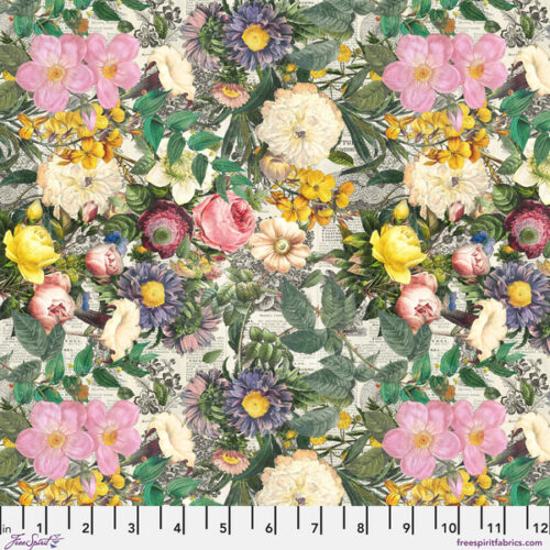 PWTH324.Multi Floristry, Palette Curated by Tim Holtz