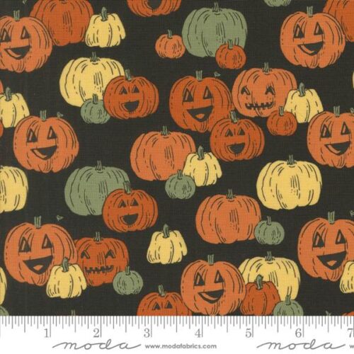 20916 17 Pumpkins Midnight, Home Sweet Haunt by Stacy Iest Hsu