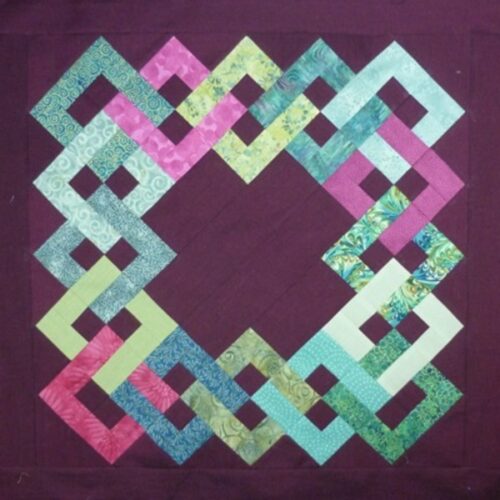 Chain Link Patchwork Panel Pattern