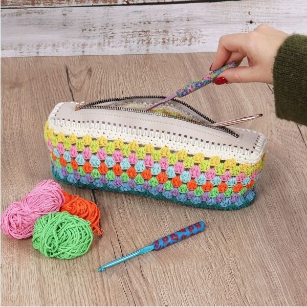 Crochet Kit, Stripe Bag with Zip TCRK013