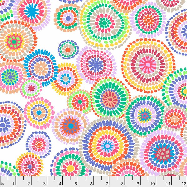GP176 – Mosaic Circles – Kaffe Fassett Collective