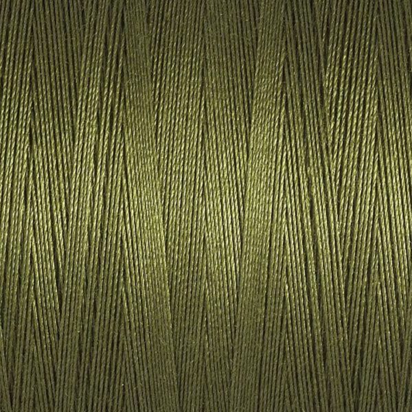 424 Moss Green Natural Cotton Thread Gutermann