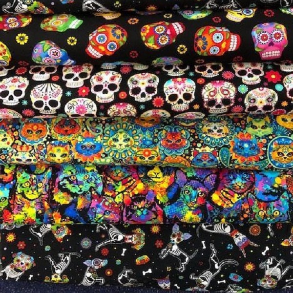 Skeletons Skeletons & Scary Cats: Halloween