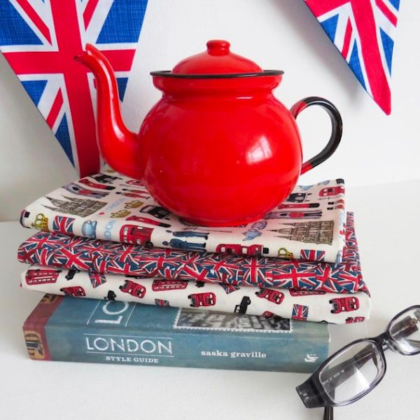 London Revival Makower London Revival by Makower