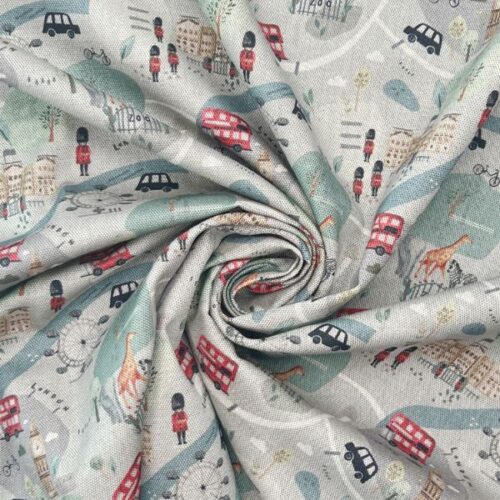 PUC015 My Day in London Silver Cotton Panama (2)