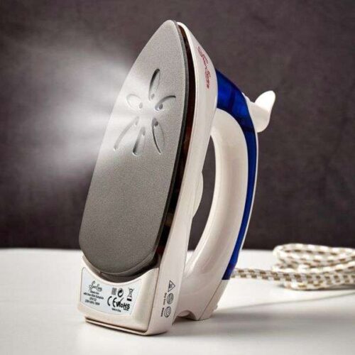 ER4122 Travel Steam Iron: Sew Easy
