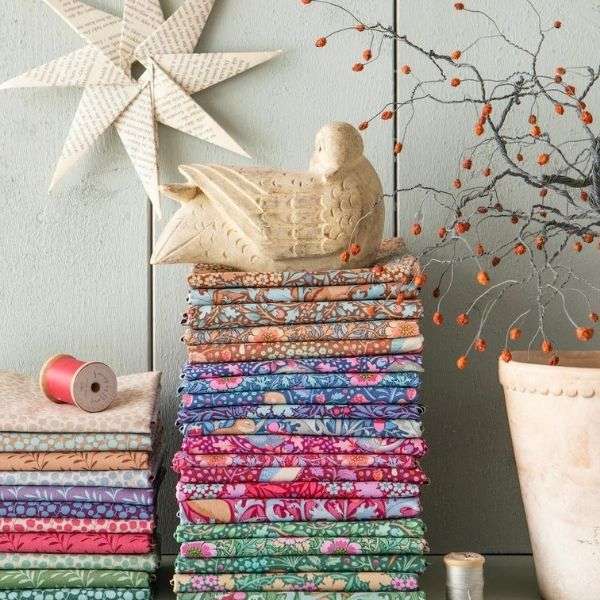 TD300174 Hibernation Fat Quarter Pack (20pcs)