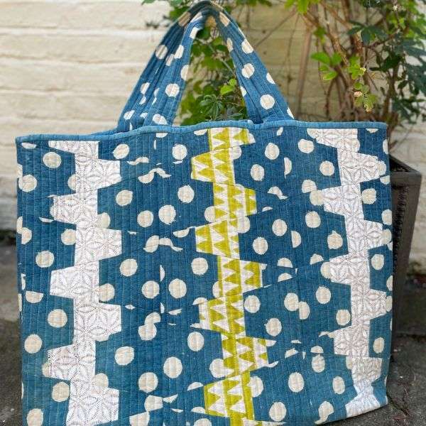 Zipper Wedge Bag (Megan Manwaring)